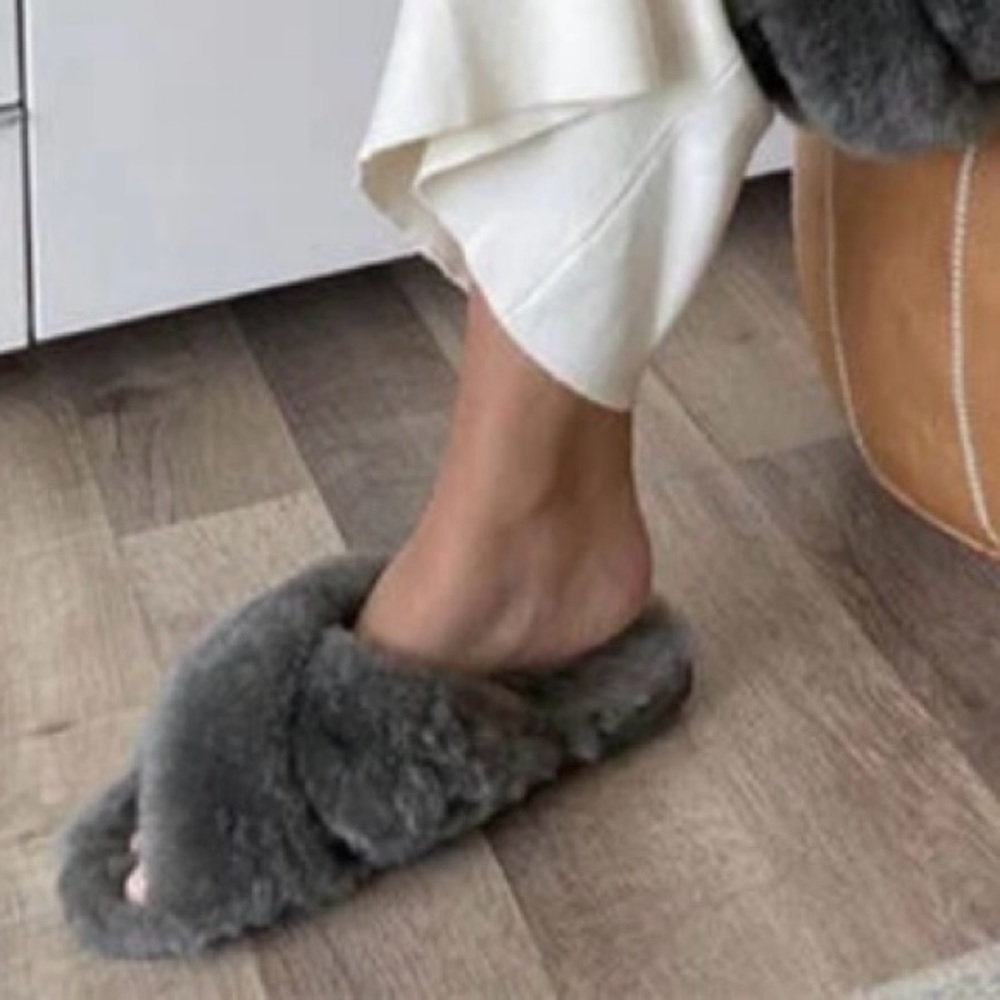 NEW EMU AUSTRALIA MAYBERRY Fluffy Crossover Slipper